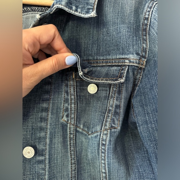 Vintage Gap Jean Jacket - Picture 2 of 4